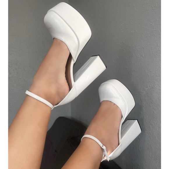 White Platform Block High Heels - Picture 2 of 14